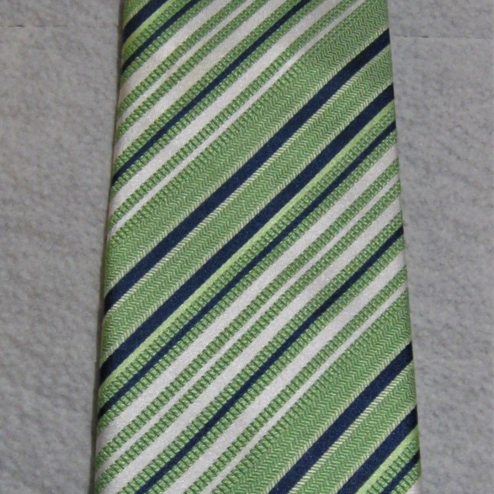 Haines & Bonner of London Men's Striped Necktie